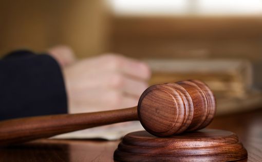 Суд оправдал мужчину, обвиняемого в изнасиловании дочери