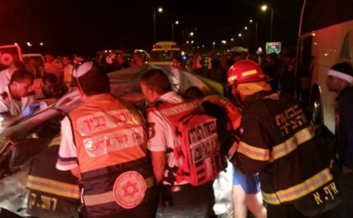Шоссе смерти в Негеве: близнецы погибли, 18 человек ранены