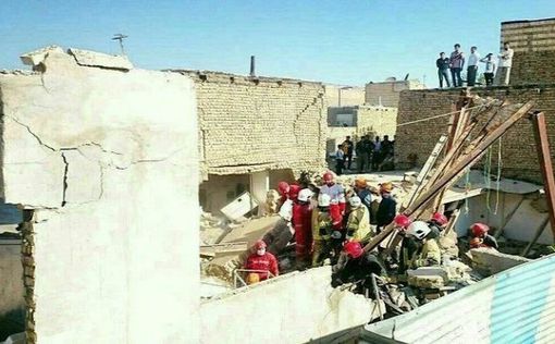 В Иране погибло 10 человек при обрушении жилых домов