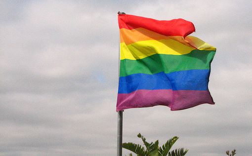 Полиция Каира арестовала 7 человек за поднятие флага ЛГБТ