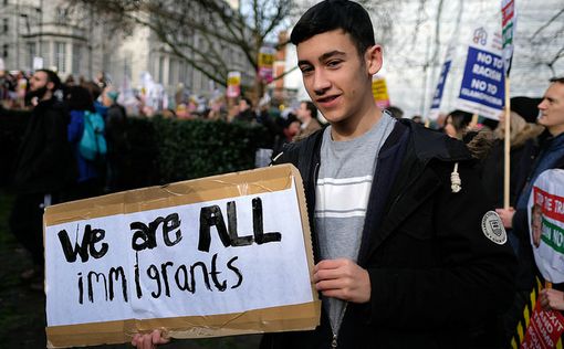 Трамп расширил список депортируемых нелегалов