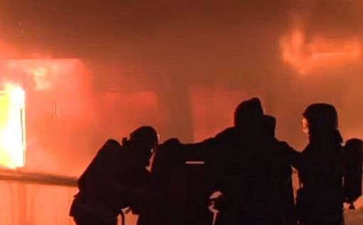 Баку: огонь унес жизни не менее 30 человек