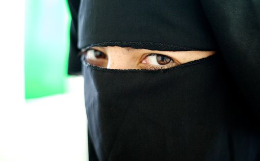 Дания намерена запретить головные уборы, закрывающие лицо