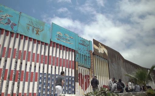 Трамп начал возведение стены на границе с Мексикой