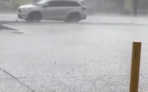 Австралию сотрясают сильные дожди и наводнения