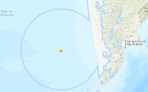 Мощное землетрясение на Курильских островах