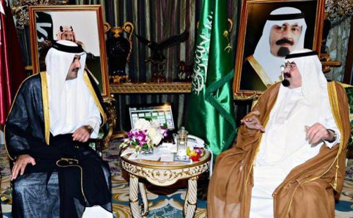 Эмир Катара прибыл в Саудовскую Аравию обсуждать Газу