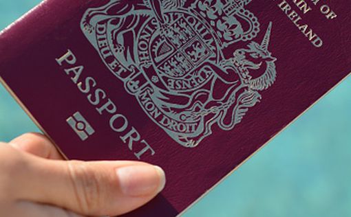 Британцев без биометрических паспортов не пускают в США
