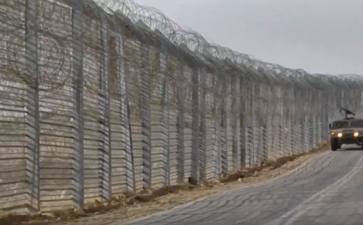 Палестинец прорвался через забор безопасности