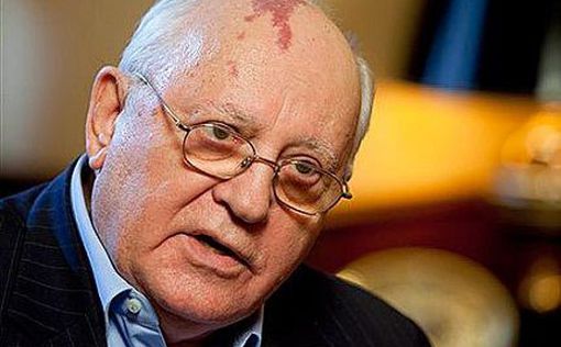 Горбачев положительно оценил разговор Путина и Трампа