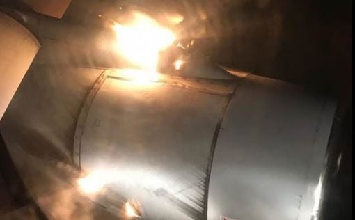 У летевшего в Сочи самолета загорелась турбина (видео)