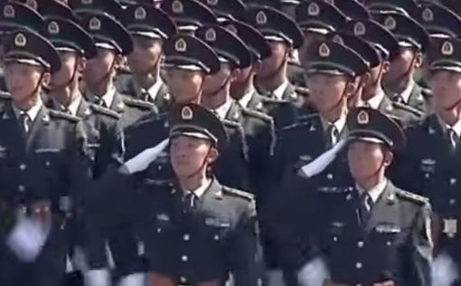 Китай сокращает армию более чем в два раза