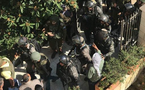 Рейд полиции в штабе палестинского губернатора Иерусалима
