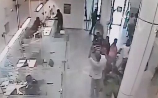 Видео: сотрудник банка Меркантиль ранен грабителями