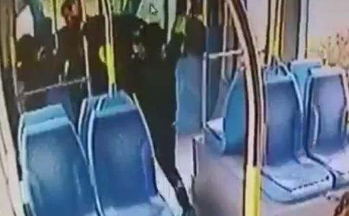 Теракт 12-летних в скоростном трамвае. Видео