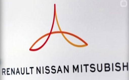 Nissan планирует выйти из альянса с Renault