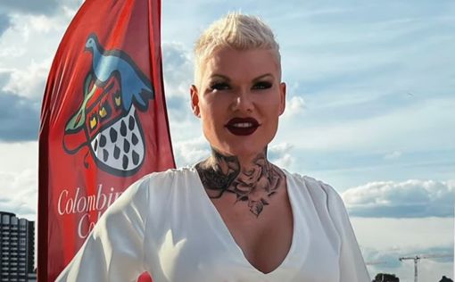 В Германии известная певица предстанет перед судом за нацистское поздравление