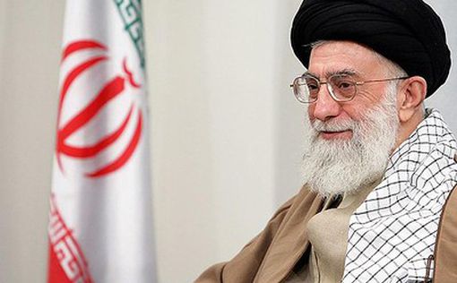 Хаменеи: Отрицать Холокост нельзя, а оскорблять ислам можно?