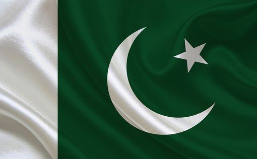 Давка за продовольственной помощью в Пакистане: 11 погибших