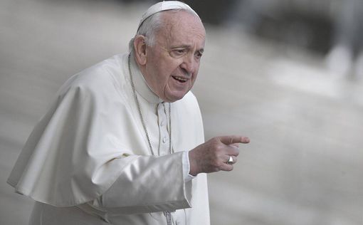 Папа Римский призвал к "творческим усилиям" ради мира в Украине