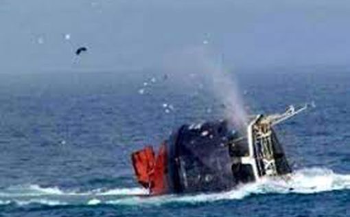 У побережья Ливана затонул катер с десятками пассажиров