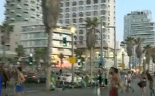 Видео: сирены на пляже в Тель-Авиве