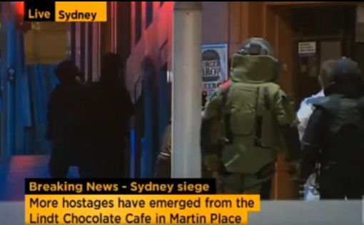 Сидней: во время штурма кафе погибли 3 человека
