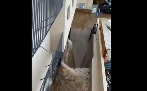 Видео из дома с затопленным лифтом
