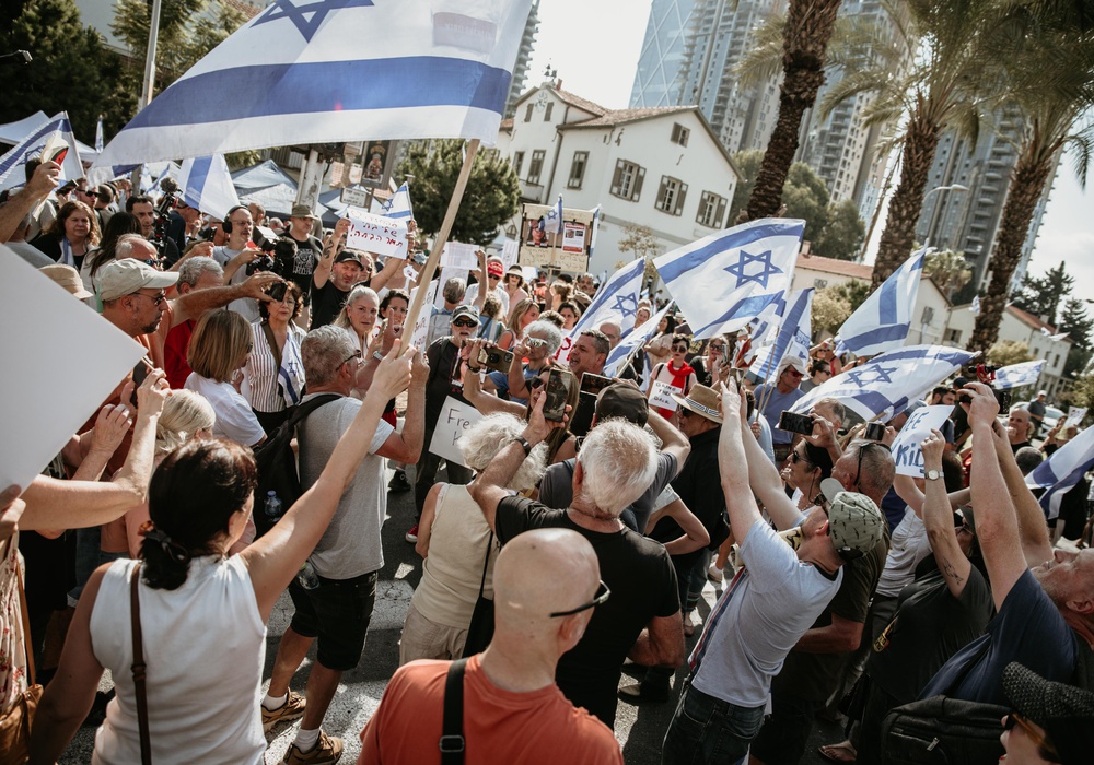 В Тель-Авиве прошли демонстрации против правительства – фоторепортаж | Фото: Давид Бохер