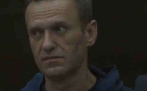 Навального поместили в изолятор