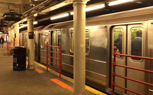 Видео: Стрельба в бруклинском метро
