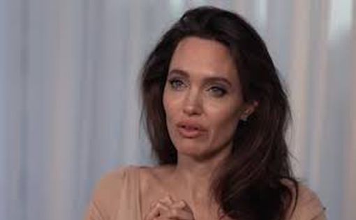Анджелина Джоли покидает пост посла доброй воли в ООН