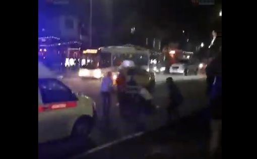 Видео: в Сочи автомобиль сбил двух израильтян