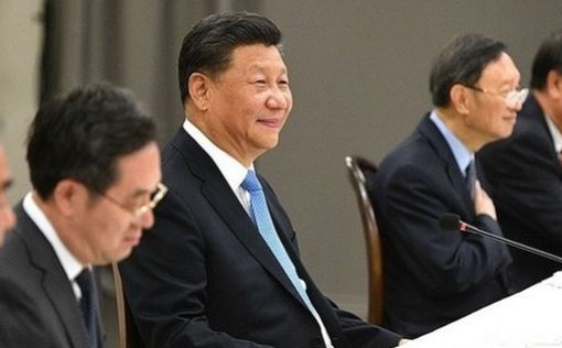 Глава КНР подписал закон о нацбезопасности в Гонконге