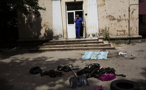 Эвакуации в Донецке нет, но жителей просят сидеть дома
