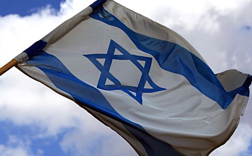 Германия: певице грозит уголовное дело из-за флага Израиля