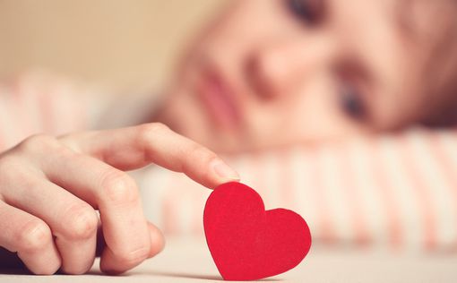 Ученые: любовь может стать помехой учебе, но не работе
