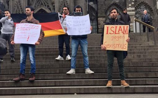 Беженцы в Кельне извинились за изнасилованных немок