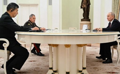 Министр обороны Китая заявил о "новой эпохе" отношений России и Китая