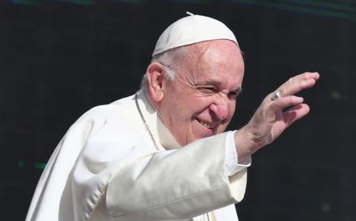 Папа Франциск впервые назначил женщин в синод
