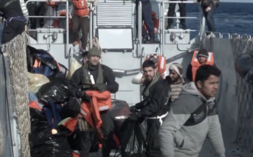 У побережья Ливии спасли более 200 нелегалов