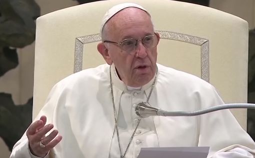 Папа Римский осудил "развратный антисемитизм"