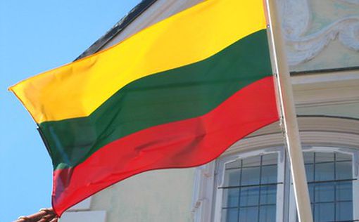 Литва покупает колючую проволоку