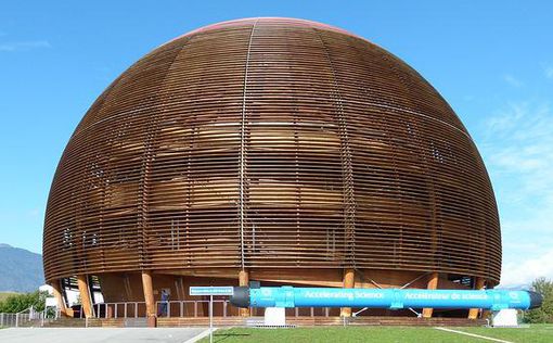 CERN останавливает сотрудничество с Россией и Беларусью