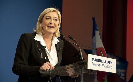 Марин Ле Пен выгнала 2-х членов своей партии за розыгрыш