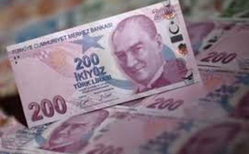 Турецкая лира приближается к историческому минимуму