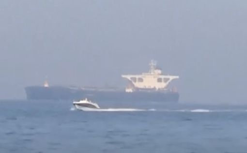 Иранские танкеры получат военное сопровождение