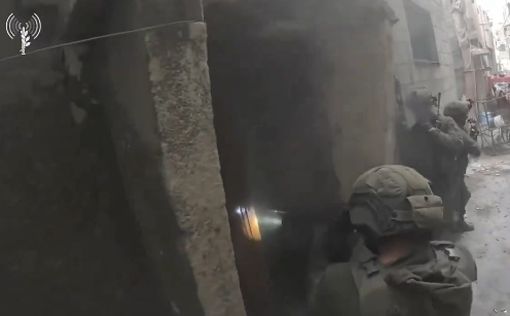 Террорист упал! Видео камеры бойца "Яалом"