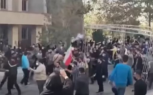 На пути к коллапсу. Протест в Иране породили трещины в элите
