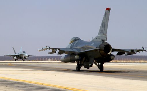 ВВС Ирака получили первый F-16